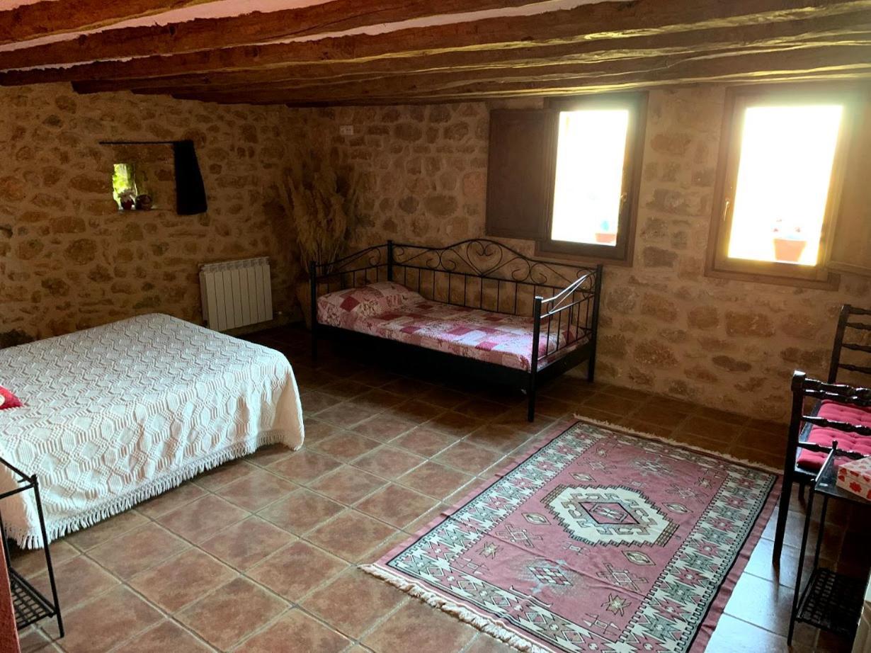 Masia De La Serra De La Cogulla Peñarroya de Tastavins Eksteriør bilde